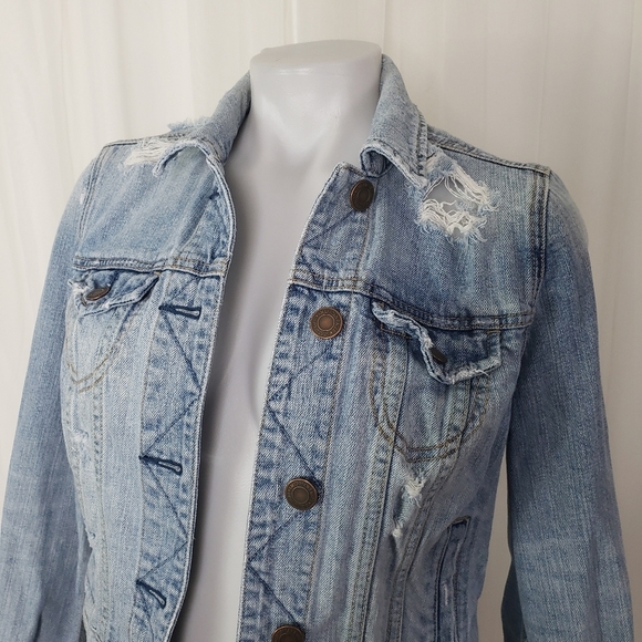 AEO crop distressed embroidered denim jacket southwestern pattern size medium - Picture 3 of 8